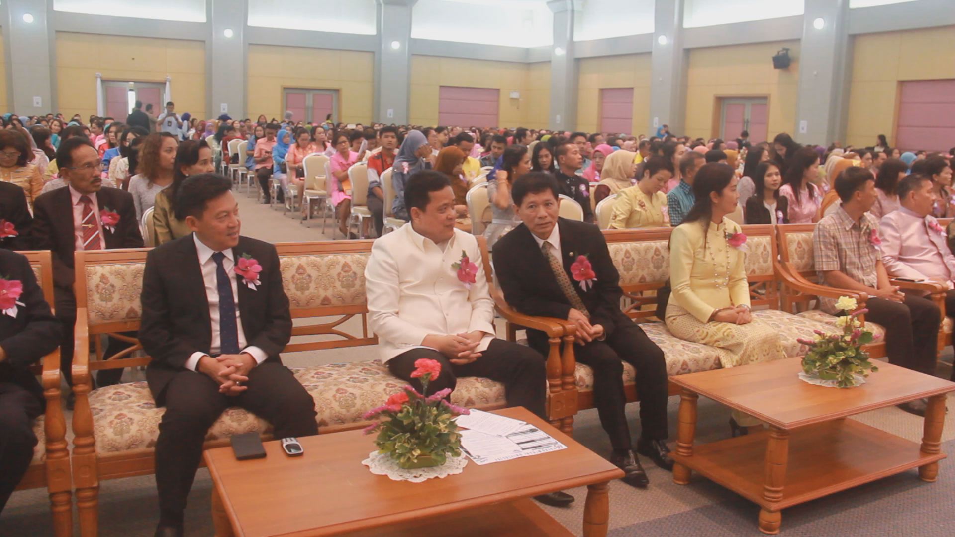 จ.ยะลา จัดงานวันครู “เฉลิมรัชสมัยครูไทยพัฒนา” เฉลิมพระเกียรติสมเด็จพระเจ้าอยู่หัวฯ