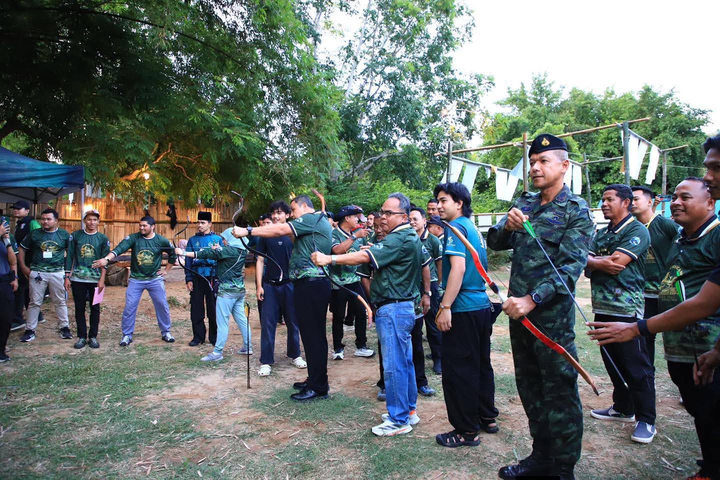 ยะลา – บรรยากาศสุดคึกคัก! สายแคมป์ปิ้งและนักท่องเที่ยวร่วมฉลองครบรอบ 5 ปี “ลูโป๊ะดีแยแคมป์” แหล่งท่องเที่ยวชุมชนชื่อดังตำบลท่าสาป อัดแน่นกิจกรรมสายลุย-สายชิล ท่ามกลางธรรมชาติริมน้ำสุดผ่อนคลาย ด้านผู้ว่าฯ ยะลาพร้อมหนุนเต็มที่ มุ่งกระตุ้นเศรษฐกิจฐานรากและสร้างรายได้สู่ชุมชนอย่างยั่งยืน