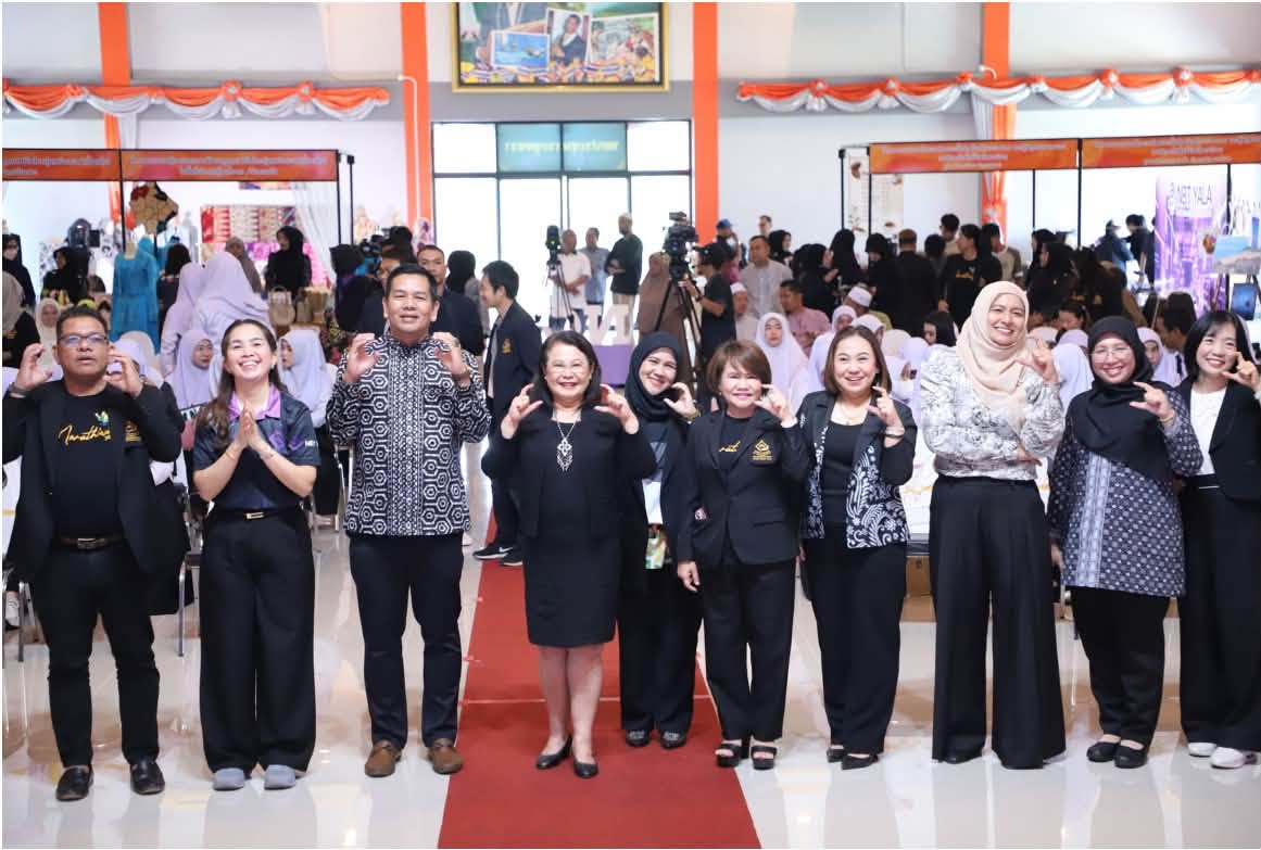 NBT ยะลา เดินหน้าสร้างสันติสุขชายแดนใต้ จัดกิจกรรม On Ground “Learn to Earn เรียนรู้ สู่อาชีพ” เติมทักษะ สร้างโอกาส สู่คุณภาพชีวิตที่ยั่งยืน ณ จังหวัดนราธิวาส
